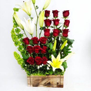 AMR001 - Detalle floral para celebrar el amor
